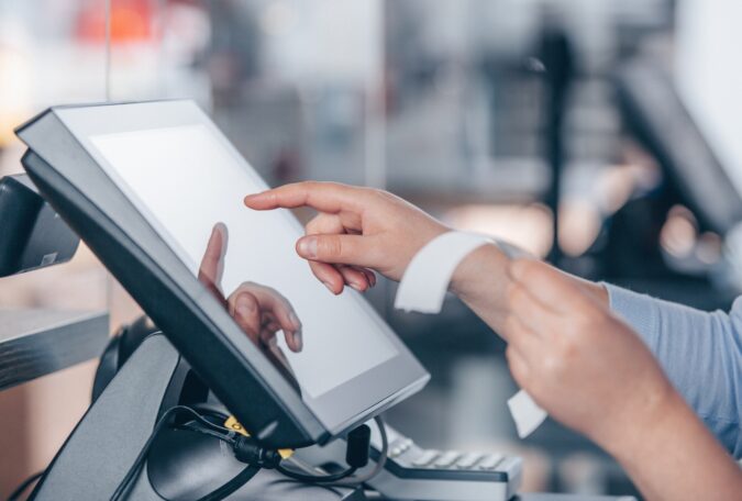 Wszystko, co musisz wiedzieć o systemie POS